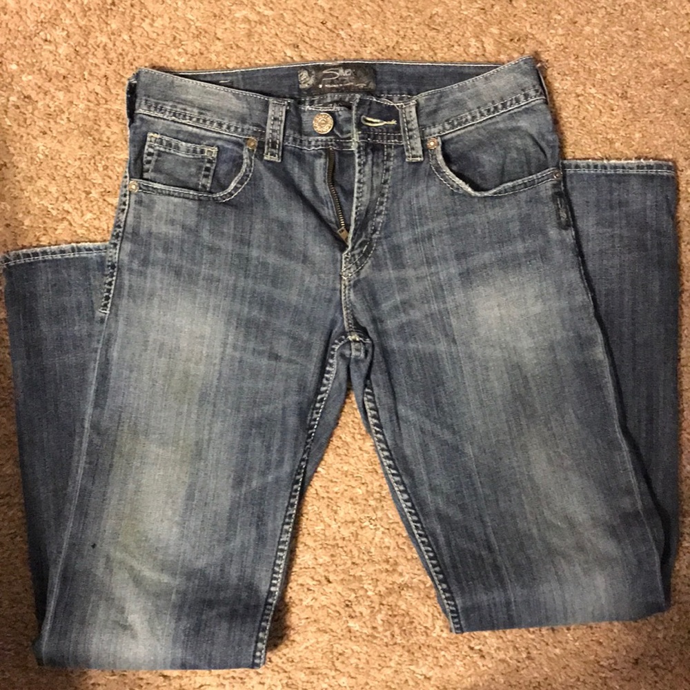 Lightly worn men’s silver jeans